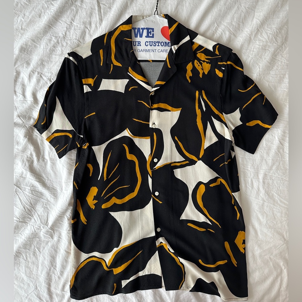 Zara Regular Fit Floral Short Sleeve Button-down